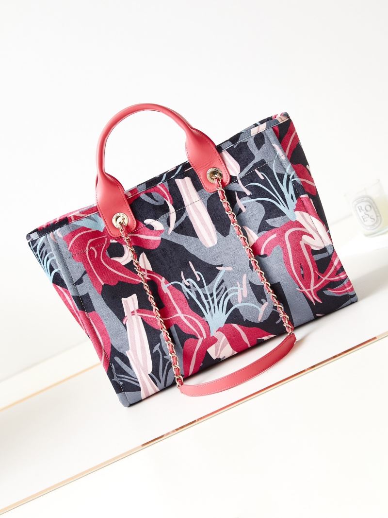 Ch**el shopping bags